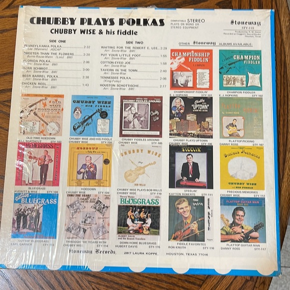 Chubby Plays Polka - Picture 3 of 3